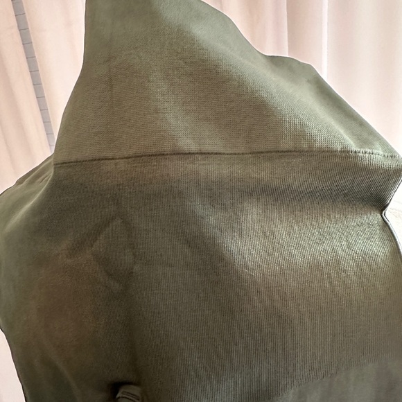 BLANQI Everyday Seamless Green Leggings New Without Tags Size Large - Picture 5 of 6